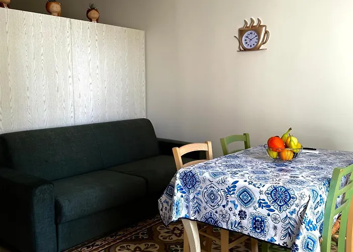 Mirus Semesterbostad Monopoli